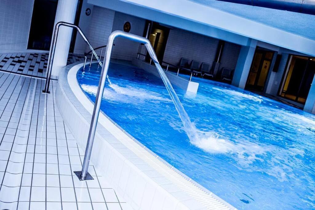 Premium Apartment For Jewish Quarter & Old Town Plus Pool คราคูฟ ภายนอก รูปภาพ