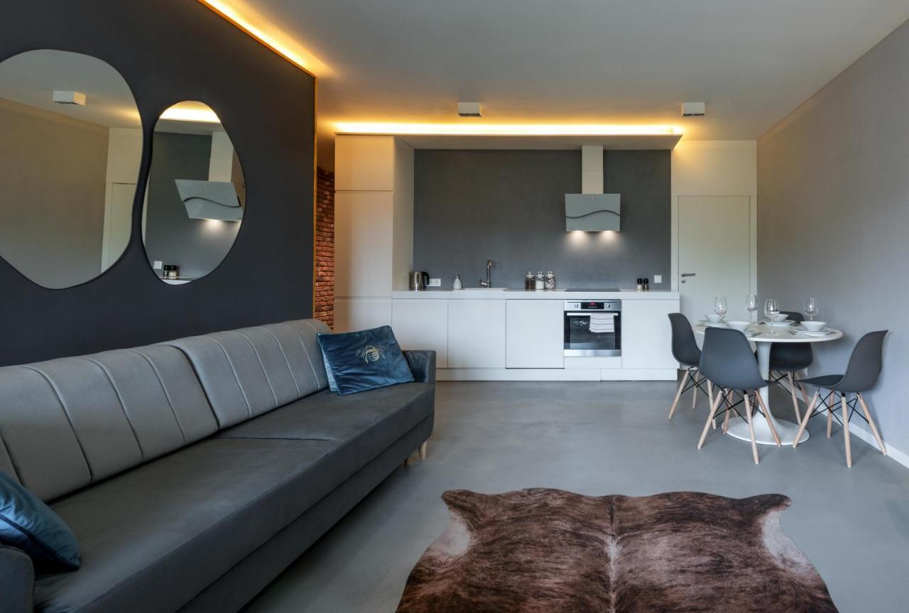 Premium Apartment For Jewish Quarter & Old Town Plus Pool คราคูฟ ภายนอก รูปภาพ